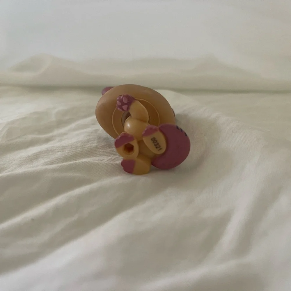 Littlest Pet Shop Cat #1468, Authentic paw up cat